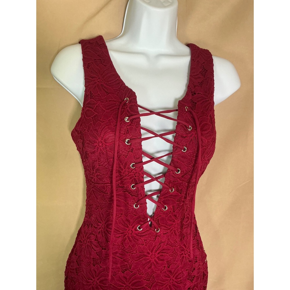 Burgundy Floral LaceBodycon Dress Womens Small Red Excellent Lace Up Mini V Neck - Picture 4 of 11